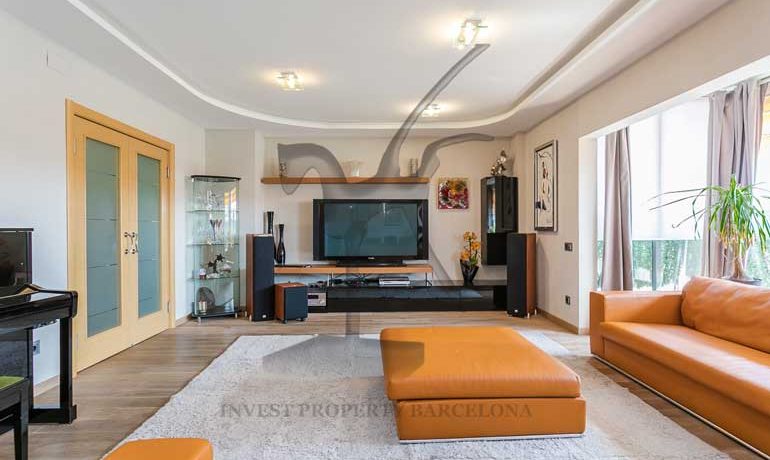 SALA-